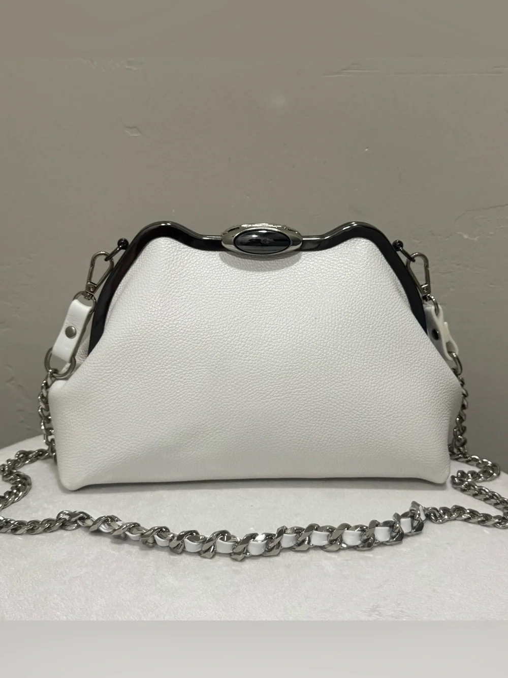 White Pebble Cowhide Handmade Custom Metal Frame Shoulder Bag, With 2 Straps